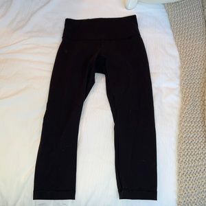23” Lululemon Wunder Under Legging